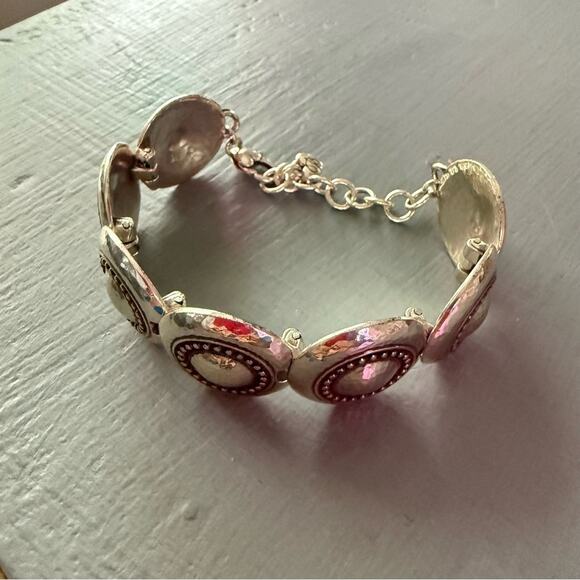Brighton Silver Tone Circle Disc Bracelet - Picture 8 of 9